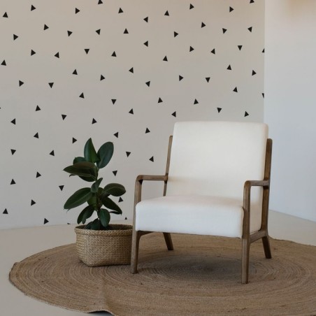 Tapeet mustad kolmnurgad