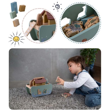 Puidust Noa laev loomadega