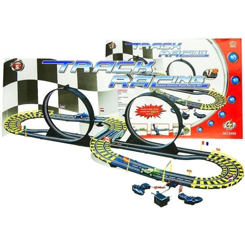 R/C võidusõidurada 2 autoga