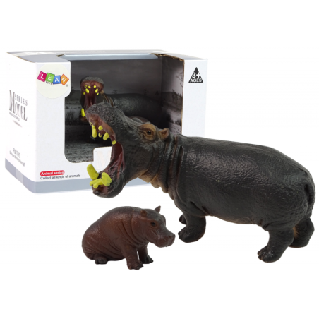 Kujukeste komplekt jõehobu koos pojaga