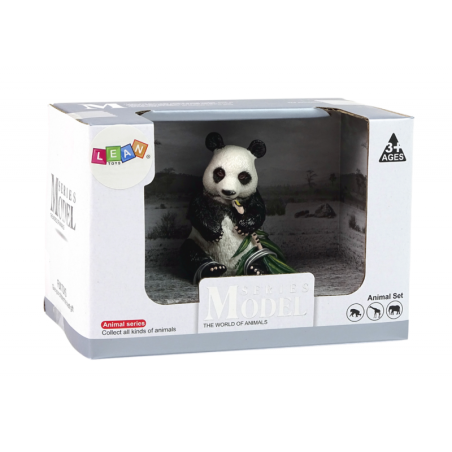Kollektsionääri kujuke Suur Panda bambusega