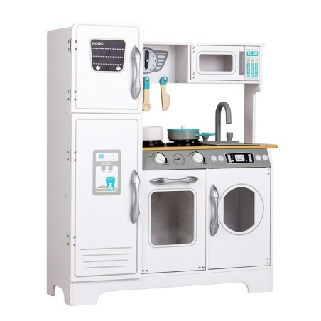 Suur valge puidust lasteköök