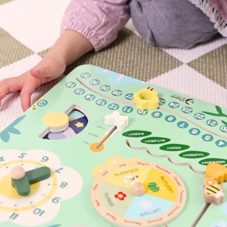 Puidust õpetlik tegelustahvel Minu esimene kalender