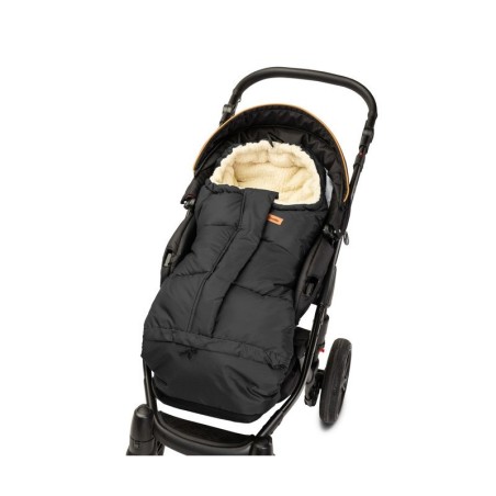 Soojakott 3in1 – must/villane