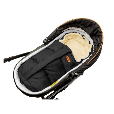 Soojakott 3in1 – must/villane