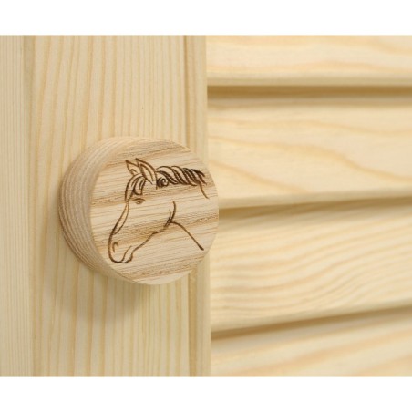 Üksik hobihobuse kepphobuse tall uksega