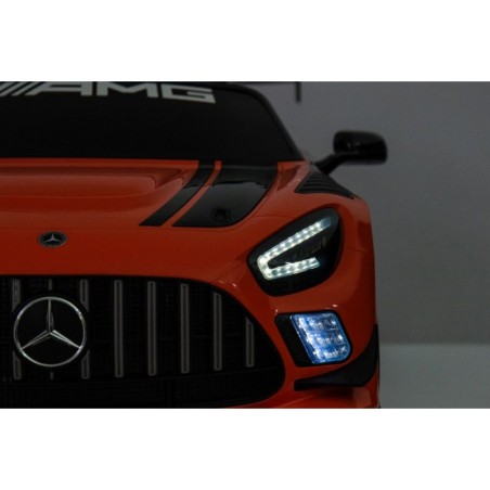 Elektriauto Mercedes AMG GT3 oranž