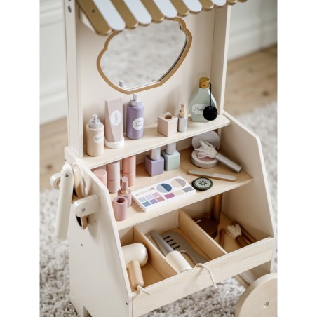 Puidust laste ilusalong