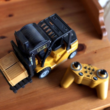 Kaugjuhitav kahveltõstuk 2in1 RC kraana – mõõtkava 1:24