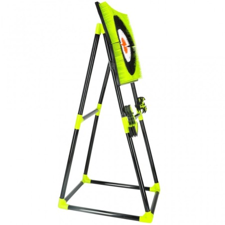 Kirvestega viskemäng