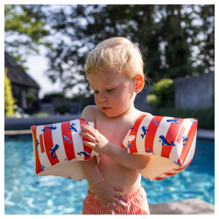 Kätised, 2-6 a, Whale