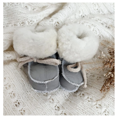 Lambanahast beebi papud, hall