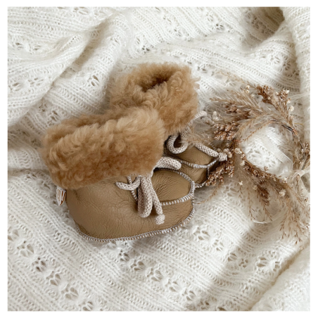 Lambanahast beebi papud, honey