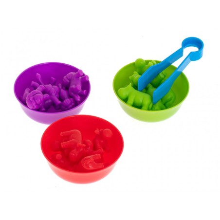 Montessori mäng, loendama õppimine, safari loomad