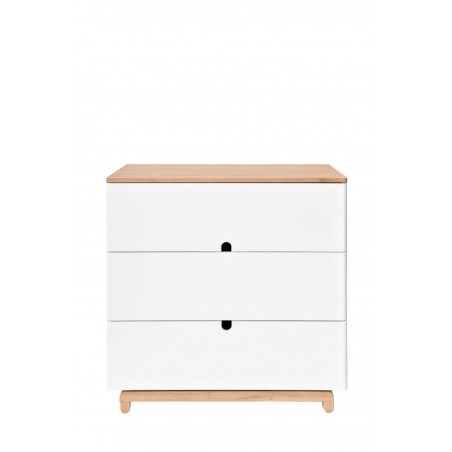 Kolme sahtliga kummut NOMI tamm/valge