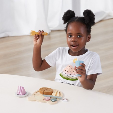 Puidust õhtusöögikomplekt