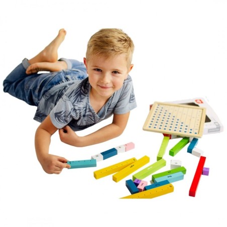 Tooky puidust matemaatikatahvel, õpetab loendama