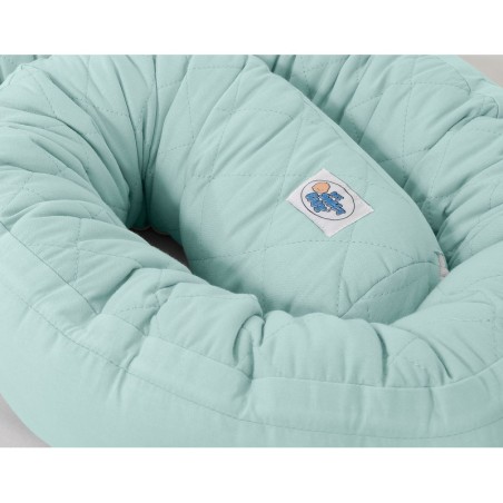 Tepitud beebipesa 2in1 voodipehmendus, mint