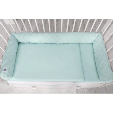 Tepitud beebipesa 2in1 voodipehmendus, mint