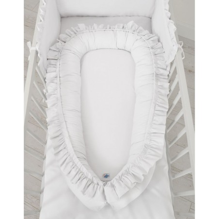 Beebipesa kroogitud äärega, valge