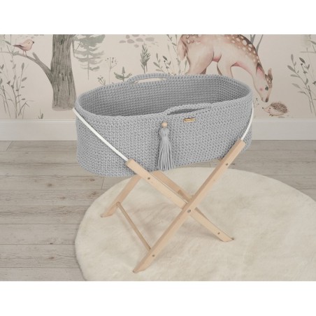 Heegeldatud beebihäll korv Boho jalgadega, hall