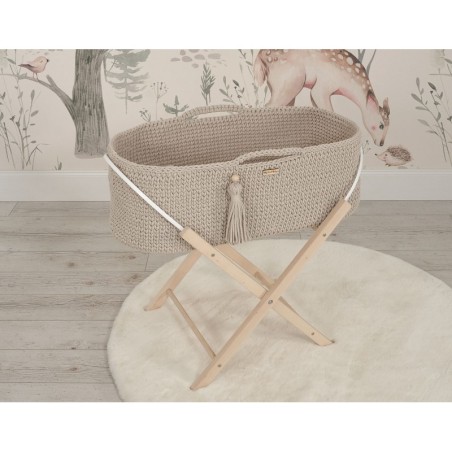 Heegeldatud beebihäll korv Boho jalgadega, beež