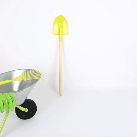 Laste aiakäru koos aiatööriistadega