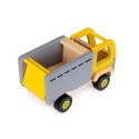 Puidust kallur auto