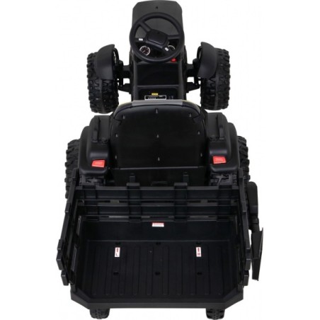 Must laste elektriline traktor koos haagisega