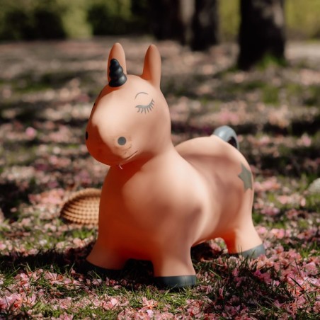 Hüppeloom ükssarvik