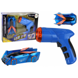 Laser sportauto, sõitmine seintel, lagi, sinine