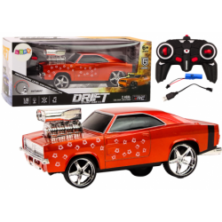Kaugjuhtimispuldiga auto 1:18 Drift 360 tuled...