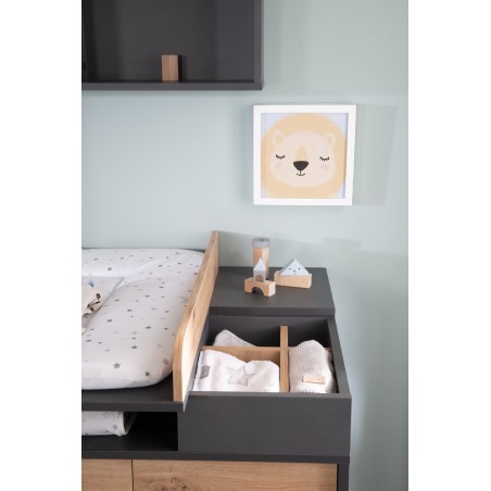 Kummut mähkimisalusega Lenn avatud sahtlitega, antratsiithall / dekooriga 'Artisan Oak'