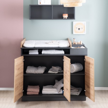 Kummut mähkimisalusega Lenn avatud sahtlitega, antratsiithall / dekooriga 'Artisan Oak'