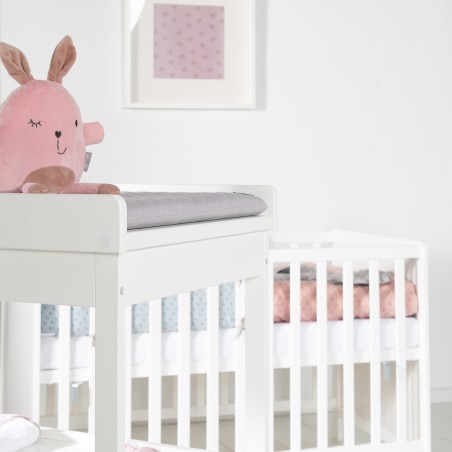 Mähkimisriiul, valgeks värvitud, sisaldab mähkimimatti, ruumisäästlik, kõrgus 93,5 cm