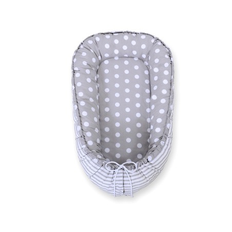 Beebipesa kahepoolne Premium Cocoon väikelastele - täpid hall