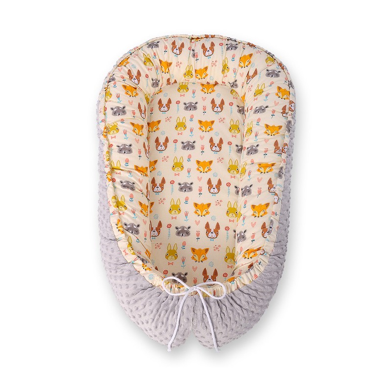 Beebipesa kahepoolne Premium Cocoon väikelastele minky-loomad