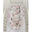 Beebipesa Premium Cocoon imikutele volangiga - Romantilised pojengid