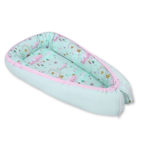 Beebipesa kahepoolne Premium Cocoon väikelastele - moons mint