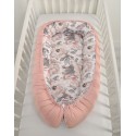 Beebipesa kahepoolne Premium Cocoon väikelastele - seepiaroosid/pastellroosa