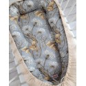 Beebipesa kahepoolne Premium Cocoon väikelastele - võilillehall/ beež