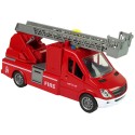 Punane mängutuletõrjeauto vee-, heli- ja valgusefektidega