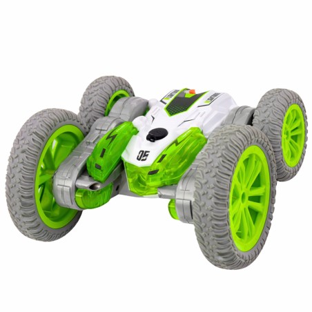 Roheline kaugjuhitav trikiauto tulede ja 360°-trikkidega