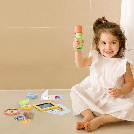 CLASSIC WORLD Optical Experiments Sensory Set Senses Training 16 tk.