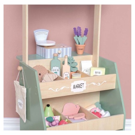 Puidust turulett aksessuaaridega