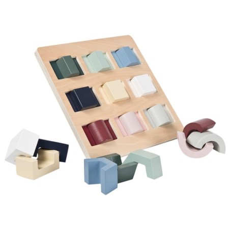 Puidust pusle geomeetriliste kujunditega