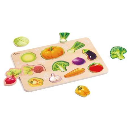 Puidust Montessori köögiviljade pusle