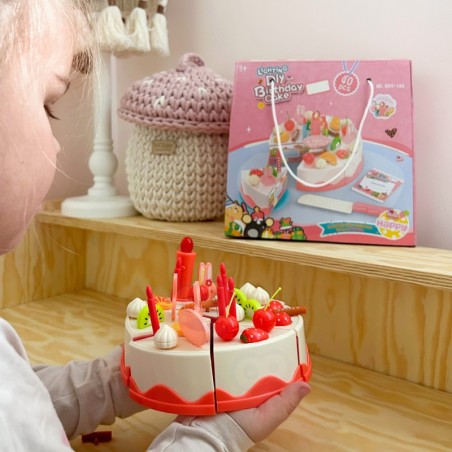 Sünnipäevatort küünalde ja puuviljade lõikamiseks 40 osa