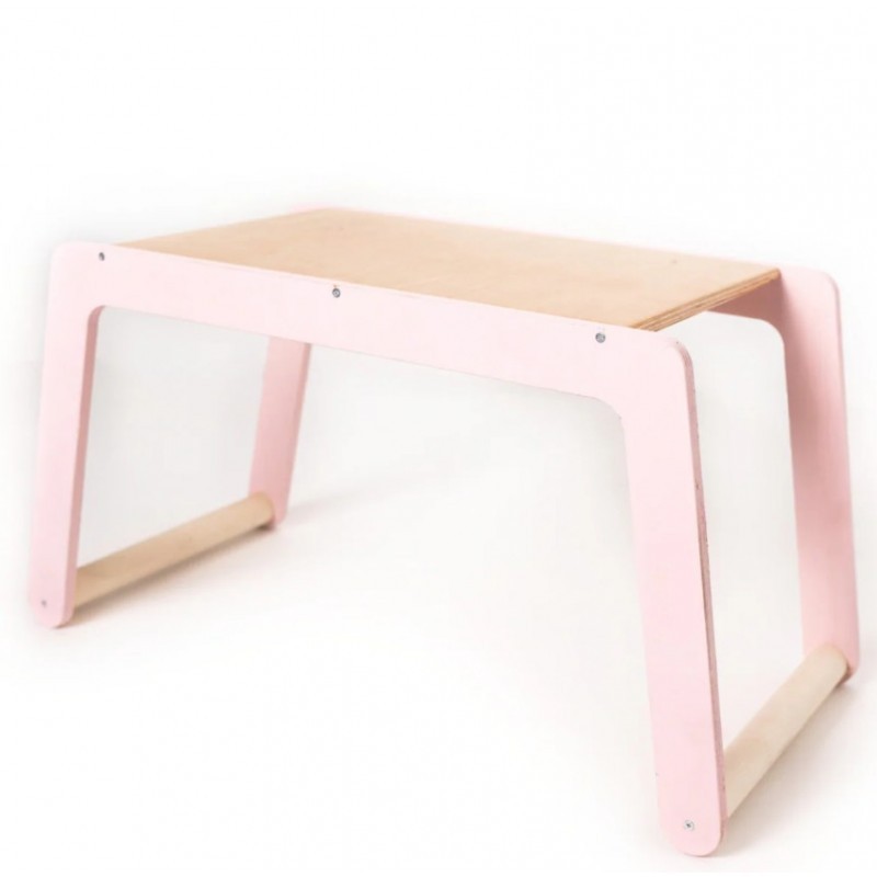 Väike puidust lastelaud