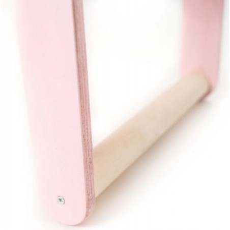 Väike puidust lastelaud